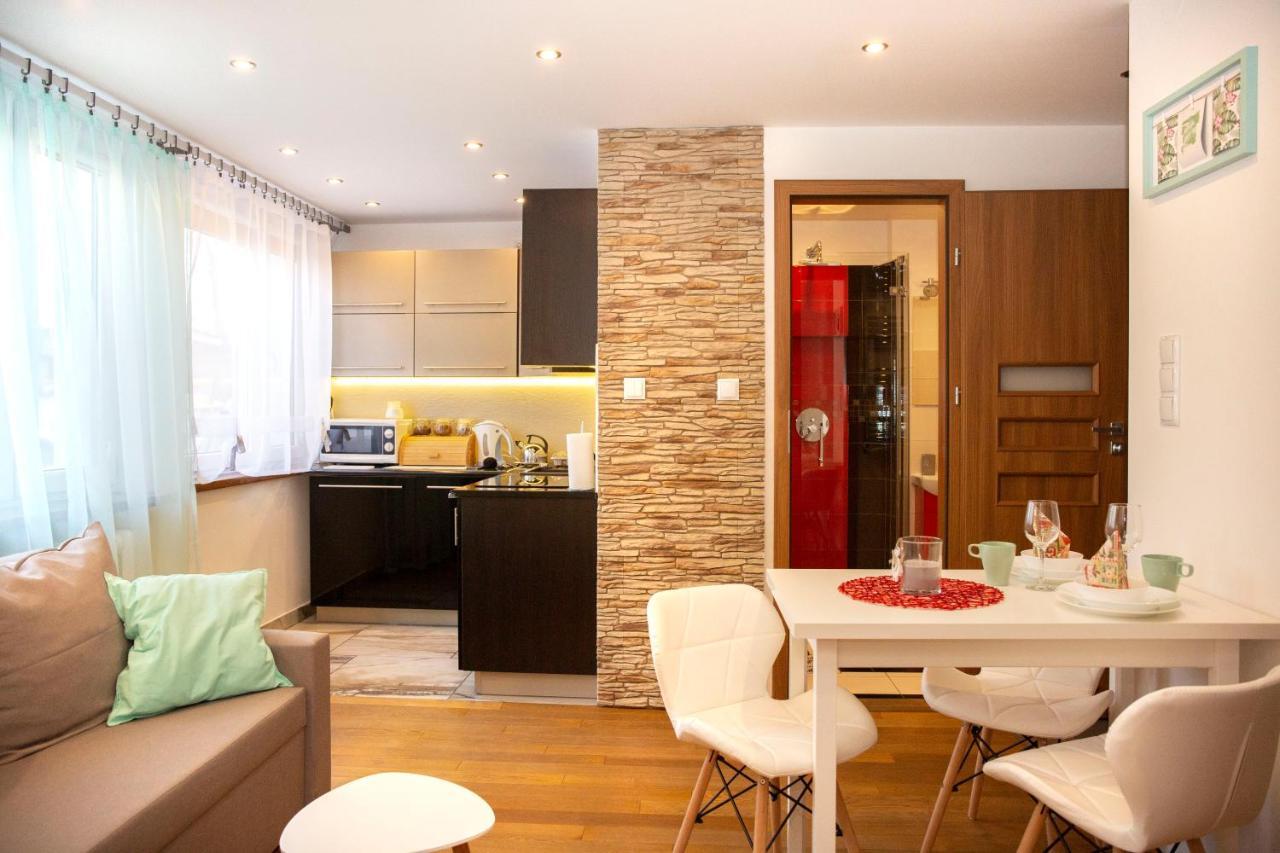 Apartament Bieszczadzkie Anioly Ustrzyki Dolne Exterior foto